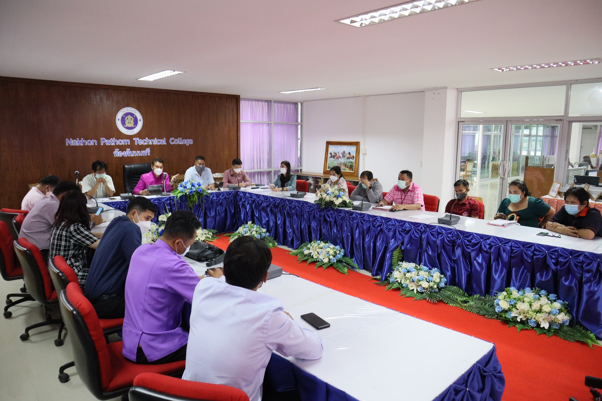 ประชุมกรณีเศษวัสดุจากการปรับปรุง