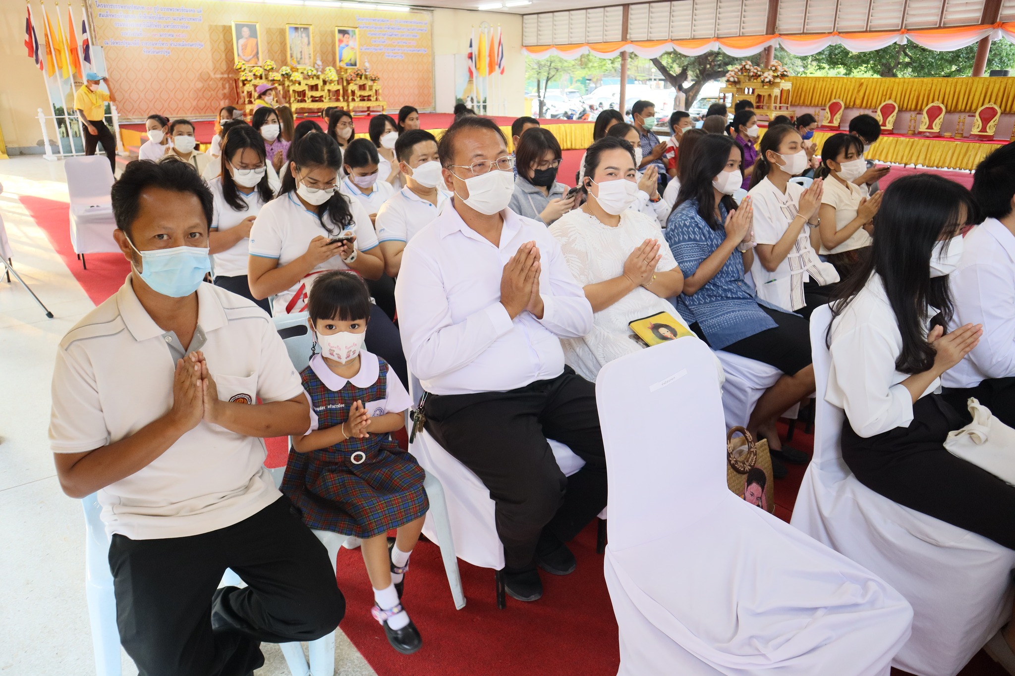  พิธีเจริญพระพุทธมนต์