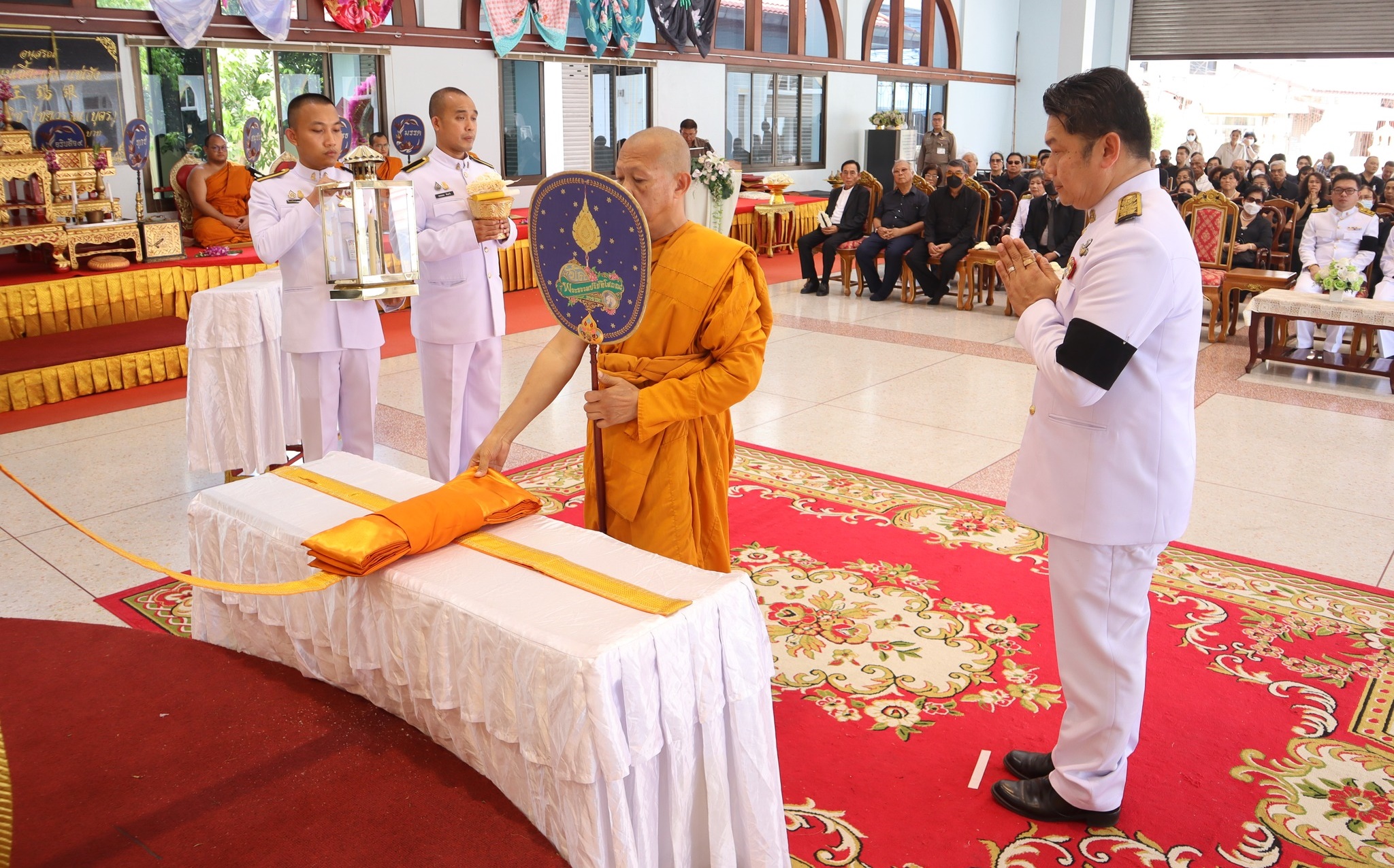 ร่วมงานพิธี