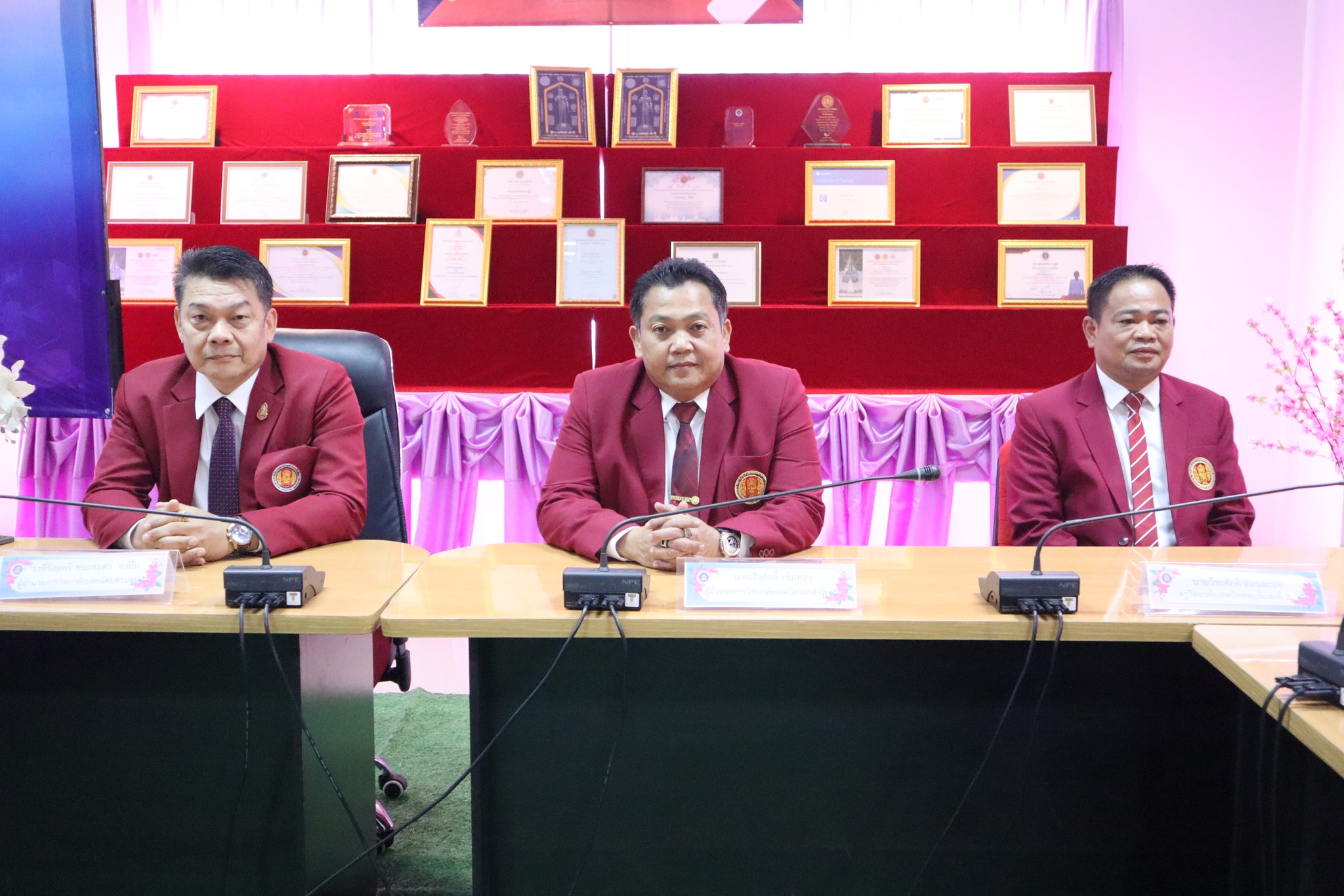 การอบรมการเขียนแผนงานประจำปี สำหรับคณะกรรมการองค์การนักวิชาชีพในอนาคตแห่งประเทศไทย (อวท.) ประจำปีการศึกษา ๒๕๖๘ 