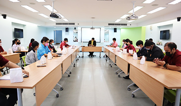 ประชุมองค์การนักวิชาชีพในอนาคตแห่งประเทศไทย