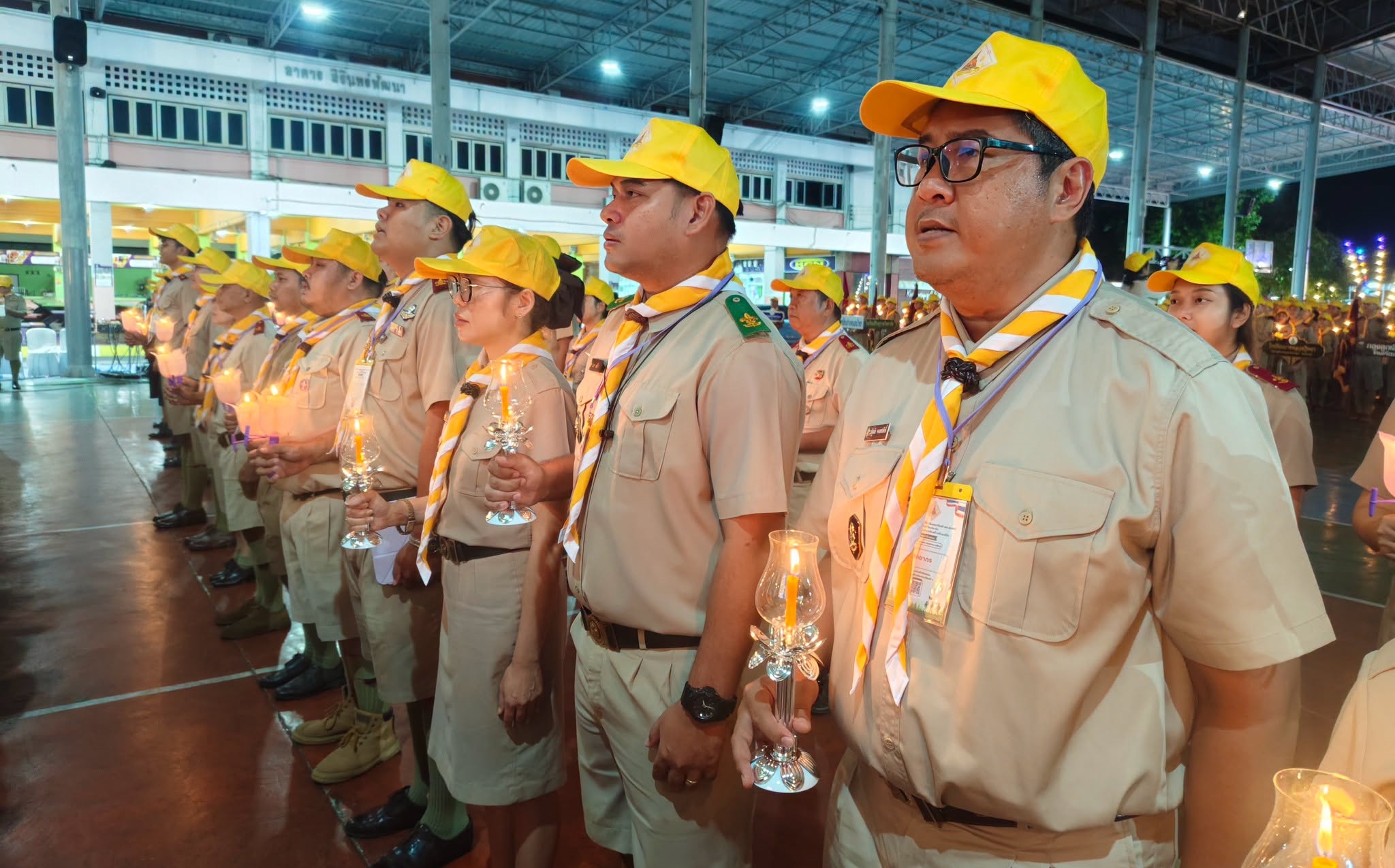 ร่วมพิธีเปิดงานชุมนุมลูกเสือ