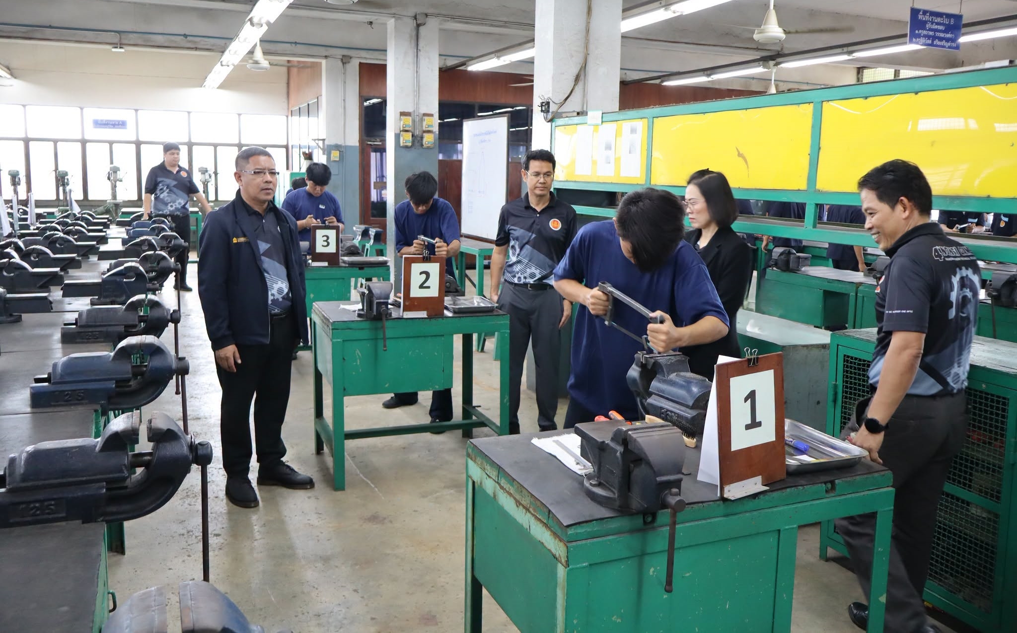 จัดการแข่งขันทักษะวิชาชีพ