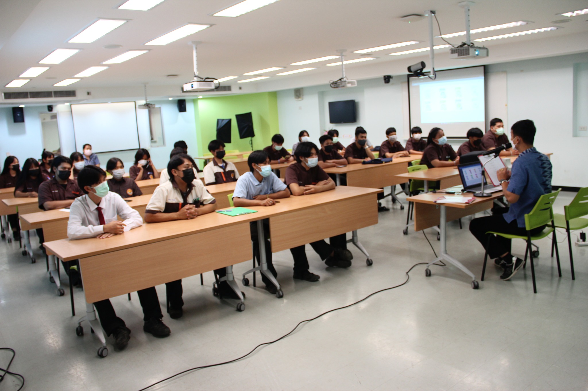 ประชุมนักเรียน นักศึกษา